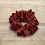 111-Rust-Velvet-Medium-Scrunchie