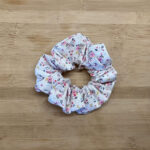 MLV White Flowers Scrunchie Medium