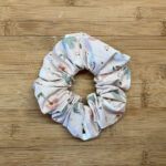 122-Light-Pink-Birds-Medium-Scrunchie